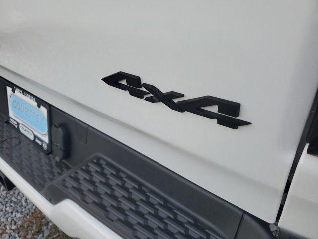 new 2025 Ram 1500 car, priced at $62,160