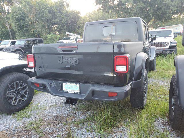 new 2025 Jeep Gladiator car, priced at $41,090
