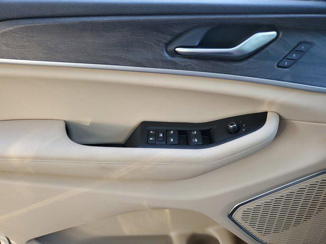 new 2025 Jeep Grand Cherokee car, priced at $41,565