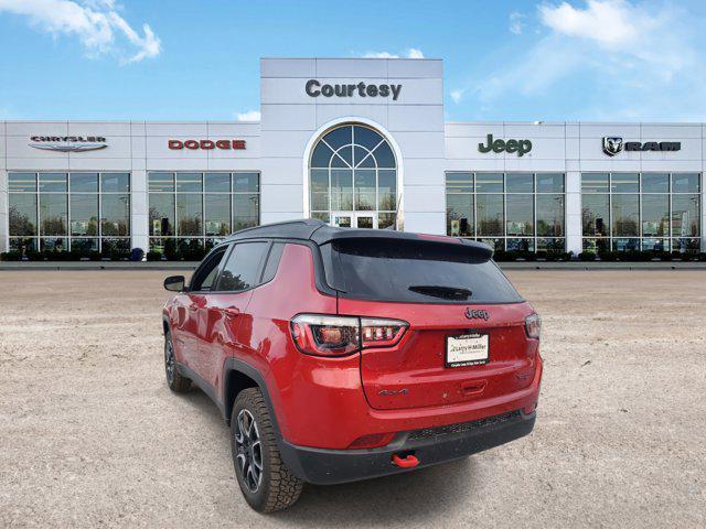 new 2025 Jeep Compass car, priced at $32,235