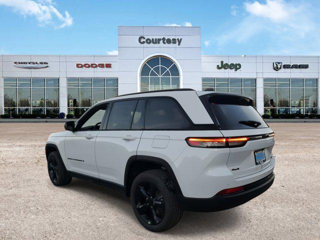 new 2025 Jeep Grand Cherokee car, priced at $50,140