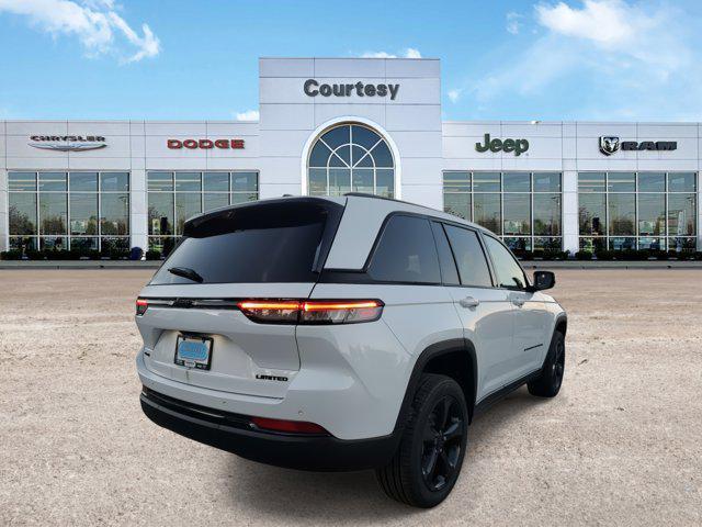 new 2025 Jeep Grand Cherokee car, priced at $50,140