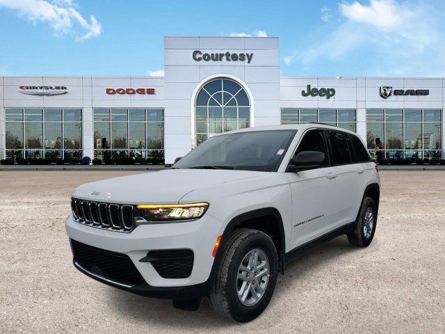 new 2025 Jeep Grand Cherokee car, priced at $31,875