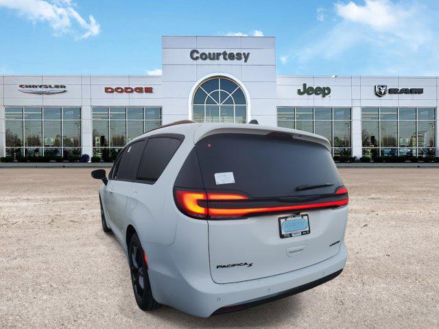 new 2026 Chrysler Pacifica car, priced at $51,405