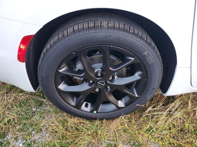 new 2026 Chrysler Pacifica car, priced at $51,405