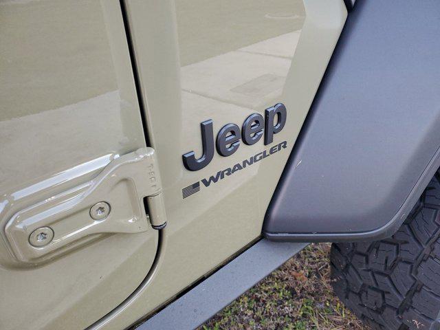 new 2025 Jeep Wrangler car, priced at $71,580