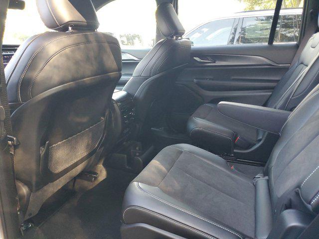 new 2025 Jeep Grand Cherokee L car, priced at $37,780