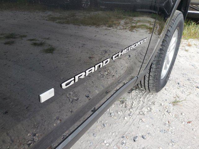 new 2025 Jeep Grand Cherokee car, priced at $33,625