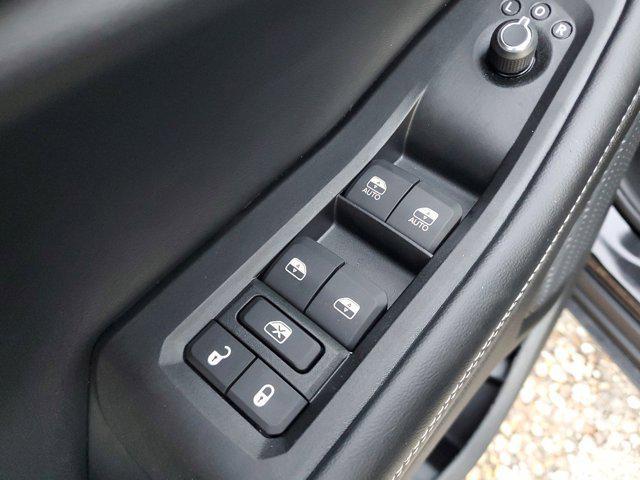 new 2025 Jeep Grand Cherokee car, priced at $33,625