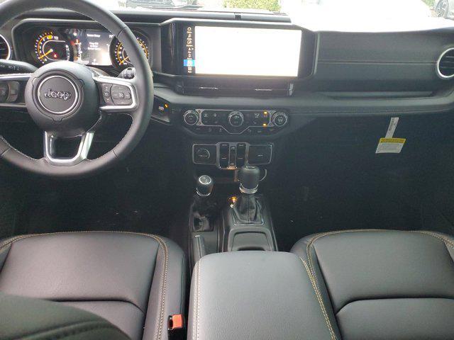 new 2025 Jeep Wrangler car, priced at $59,180