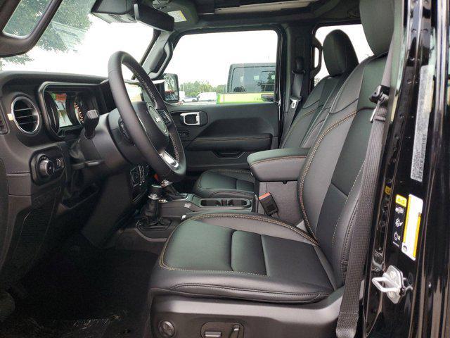new 2025 Jeep Wrangler car, priced at $59,180
