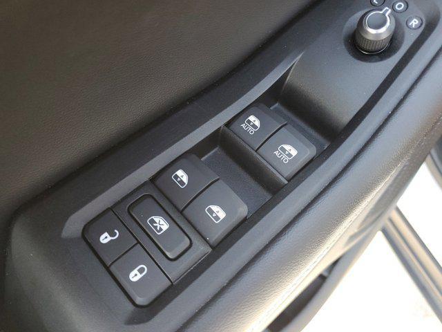 used 2023 Jeep Grand Cherokee car, priced at $25,000