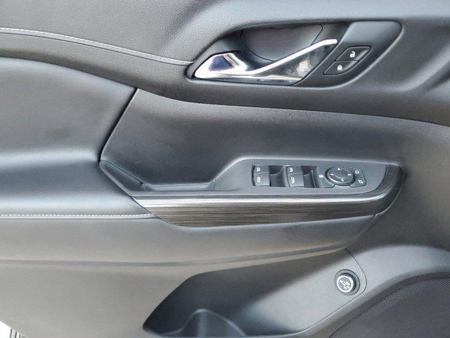 used 2021 GMC Acadia car, priced at $22,350