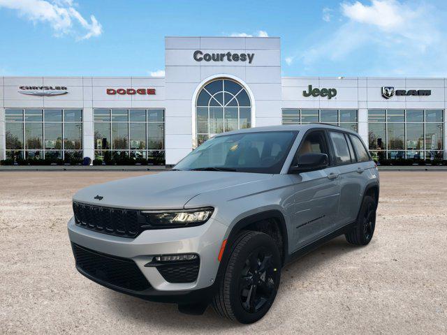 new 2025 Jeep Grand Cherokee car, priced at $44,499