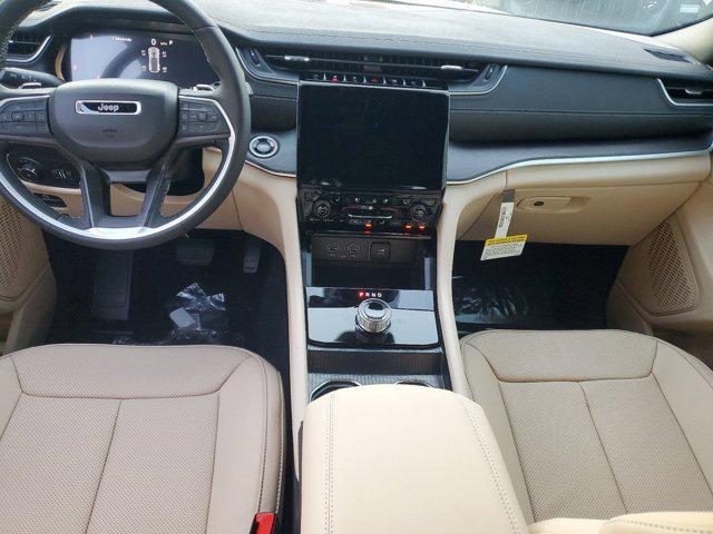 new 2025 Jeep Grand Cherokee car, priced at $44,499