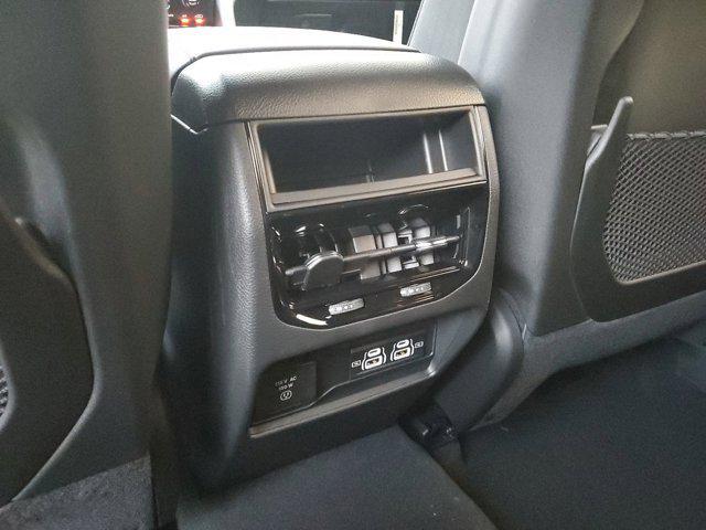 new 2025 Jeep Grand Cherokee car, priced at $38,999