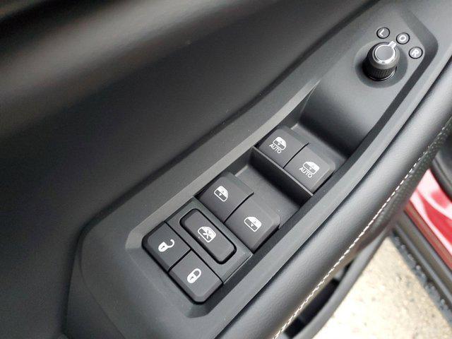 new 2025 Jeep Grand Cherokee car, priced at $38,975