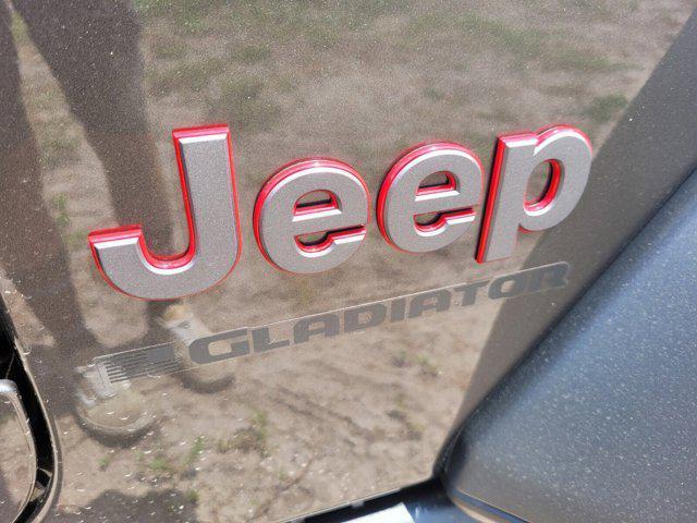 new 2024 Jeep Gladiator car, priced at $52,922