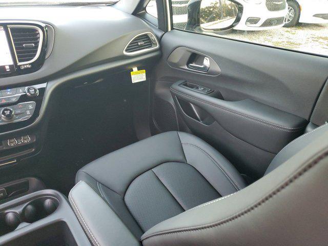 new 2025 Chrysler Voyager car, priced at $36,999