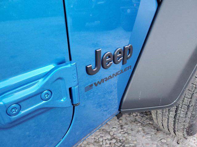 new 2025 Jeep Wrangler car, priced at $35,280