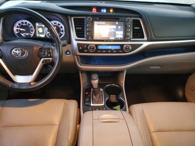 used 2018 Toyota Highlander car, priced at $30,999