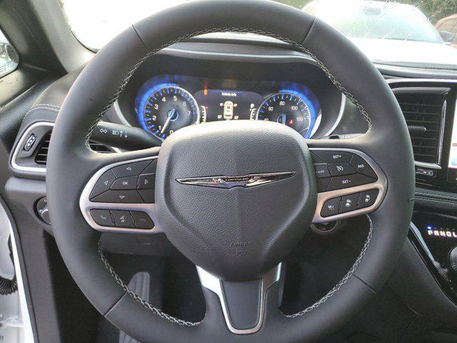 new 2025 Chrysler Pacifica car, priced at $41,725