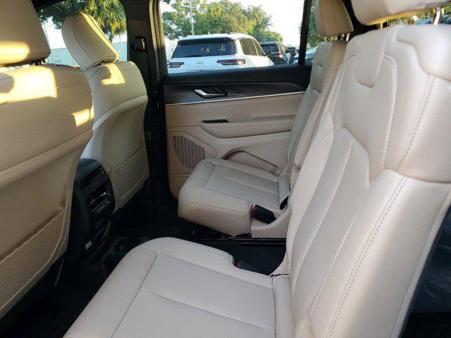 new 2025 Jeep Grand Cherokee L car, priced at $44,720
