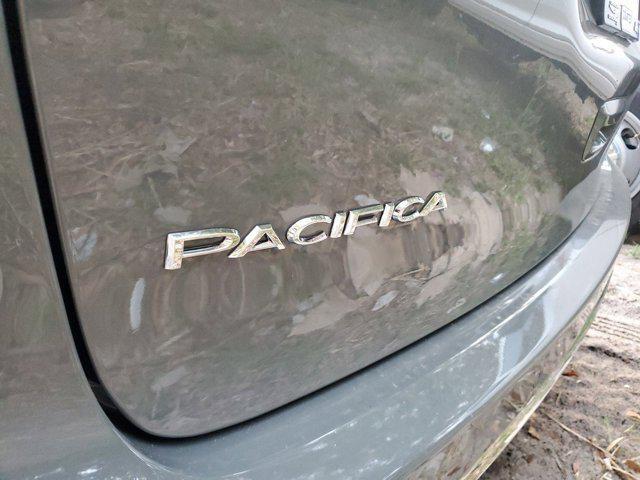 new 2025 Chrysler Pacifica car, priced at $38,643