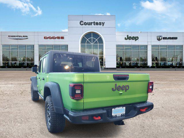 new 2025 Jeep Gladiator car, priced at $52,790