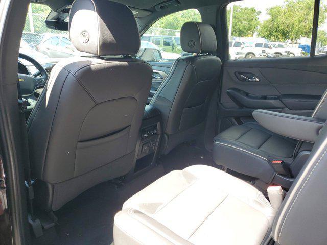 used 2023 Chevrolet Traverse car, priced at $32,000