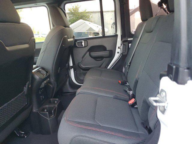 new 2025 Jeep Wrangler car, priced at $45,999