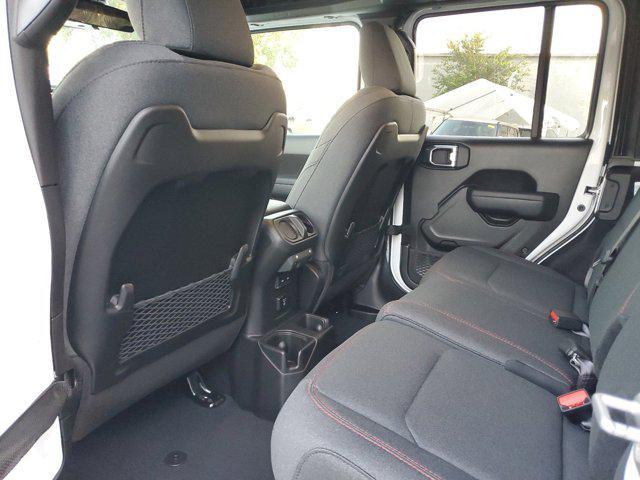 new 2025 Jeep Wrangler car, priced at $45,999