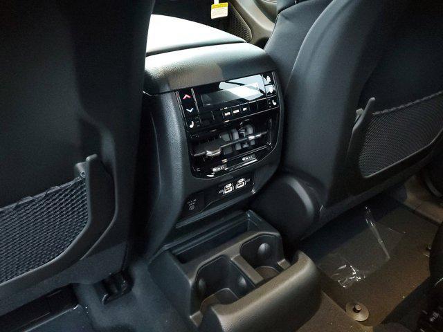 new 2025 Jeep Grand Cherokee L car, priced at $44,940