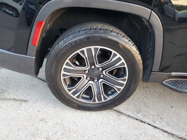 used 2022 Jeep Wagoneer car, priced at $38,994