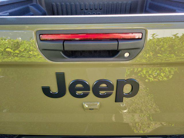 used 2025 Jeep Gladiator car, priced at $41,800