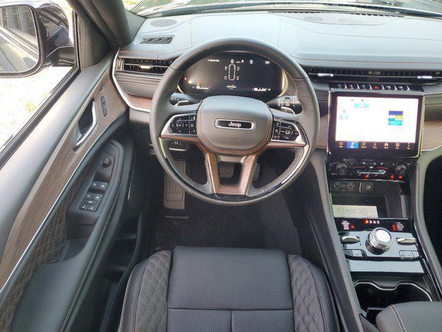 new 2025 Jeep Grand Cherokee L car, priced at $62,075