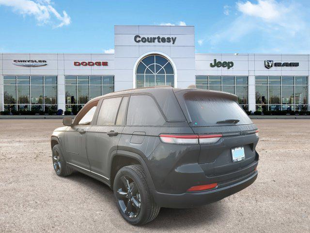 new 2025 Jeep Grand Cherokee car, priced at $42,675