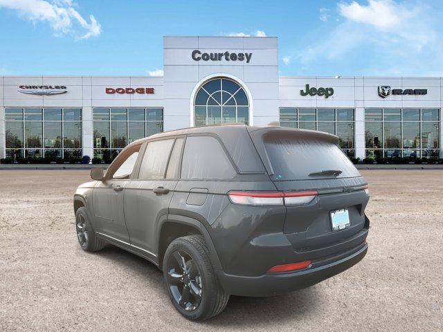 new 2025 Jeep Grand Cherokee car, priced at $38,675