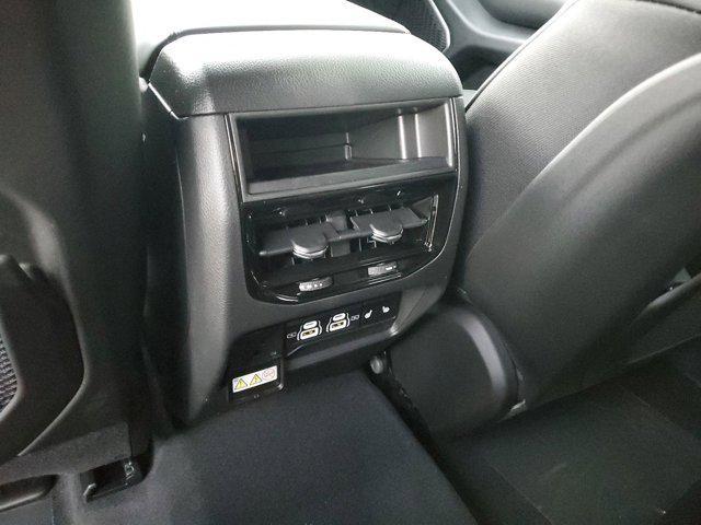 new 2025 Jeep Grand Cherokee car, priced at $45,810
