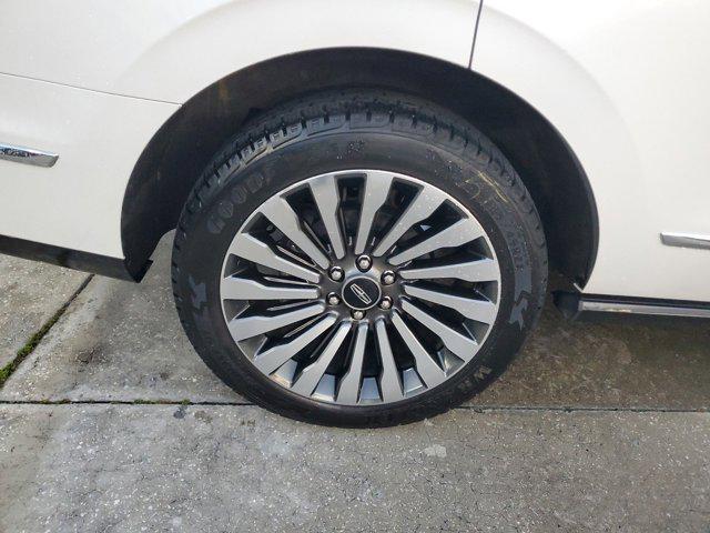 used 2019 Lincoln Navigator car, priced at $36,500
