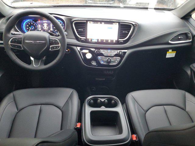new 2025 Chrysler Pacifica car, priced at $39,500