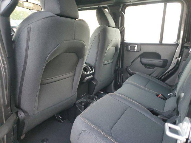 new 2025 Jeep Gladiator car, priced at $36,740