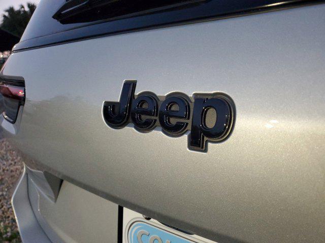 new 2025 Jeep Grand Cherokee L car, priced at $41,925