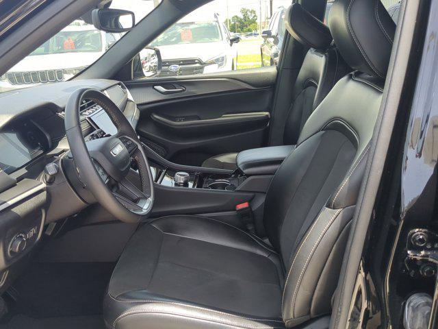 used 2023 Jeep Grand Cherokee car, priced at $30,250