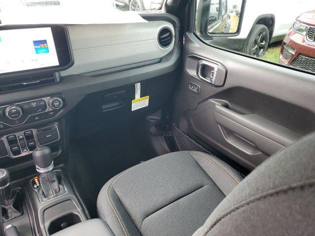 new 2025 Jeep Gladiator car, priced at $40,360