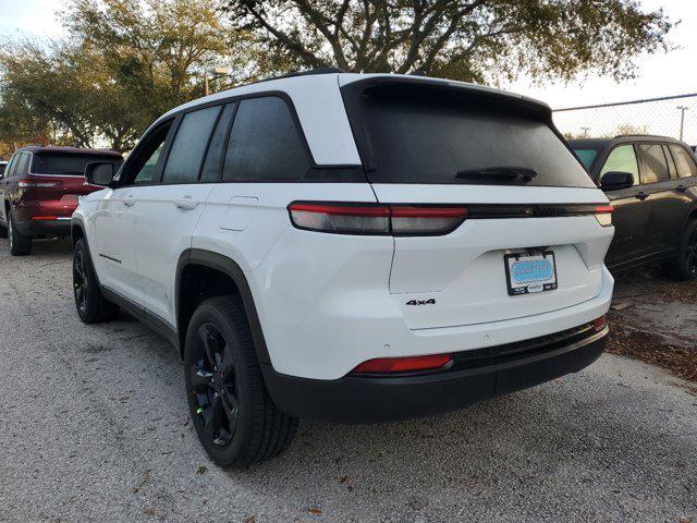 new 2025 Jeep Grand Cherokee car, priced at $40,580