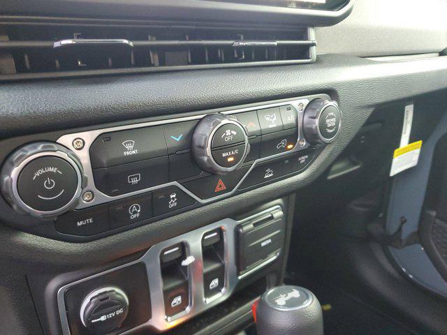 new 2025 Jeep Wrangler car, priced at $35,080