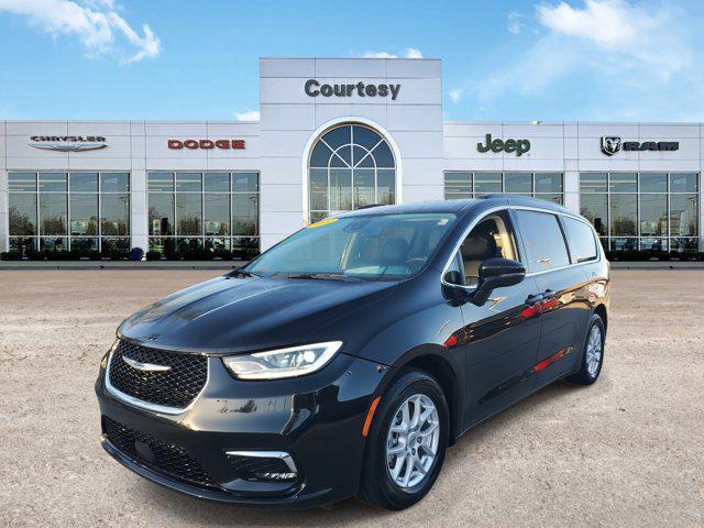 used 2022 Chrysler Pacifica car, priced at $27,771