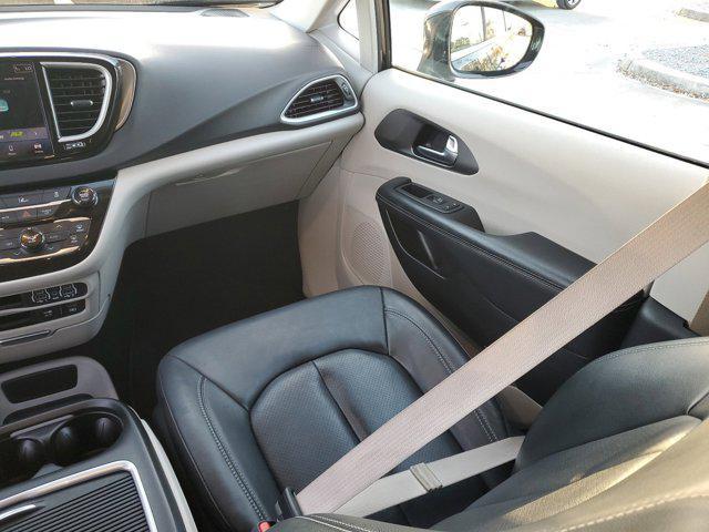 used 2022 Chrysler Pacifica car, priced at $27,771