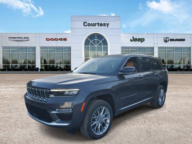 new 2025 Jeep Grand Cherokee car, priced at $53,555
